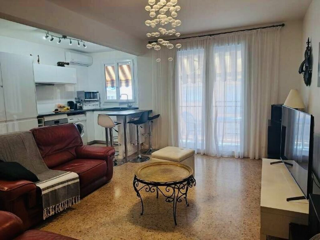 Achat appartement à vendre 2 pièces 50 m² - Vallauris