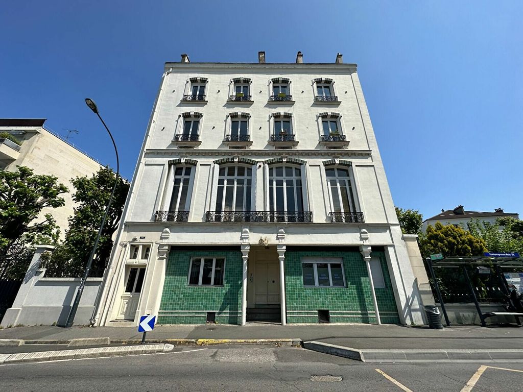 Achat appartement à vendre 2 pièces 49 m² - Fontenay-sous-Bois