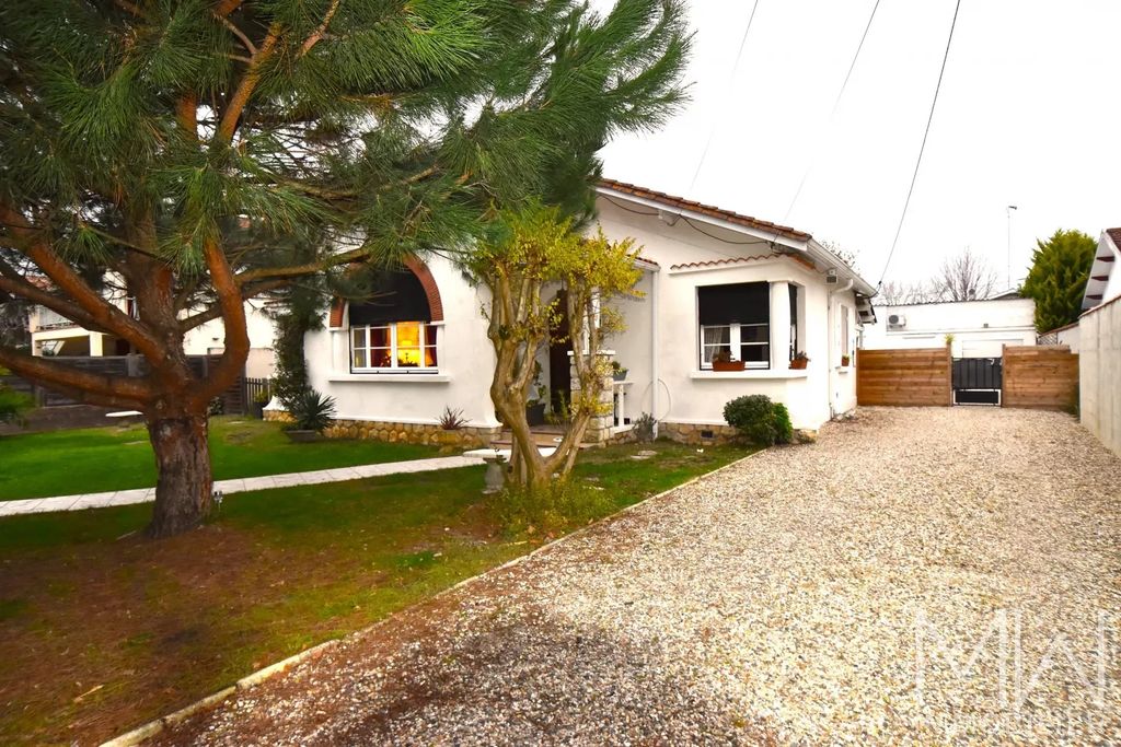 Achat maison à vendre 5 chambres 250 m² - Andernos-les-Bains