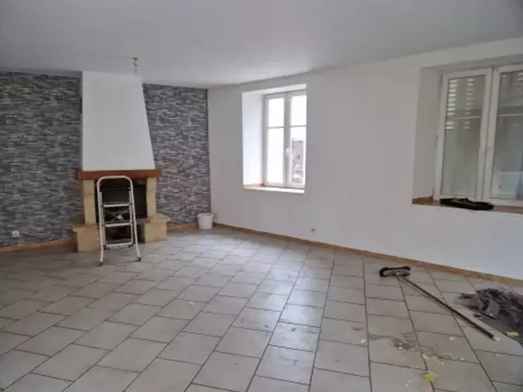 Achat maison à vendre 3 chambres 135 m² - Bruyères-et-Montbérault