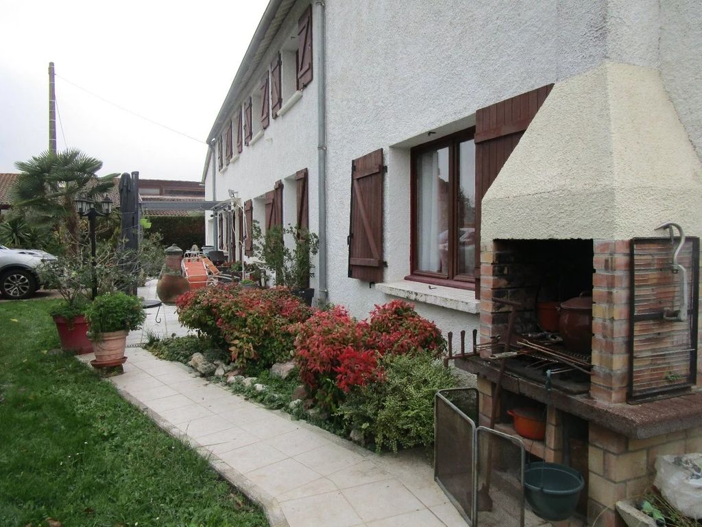 Achat maison à vendre 3 chambres 149 m² - Ardiège