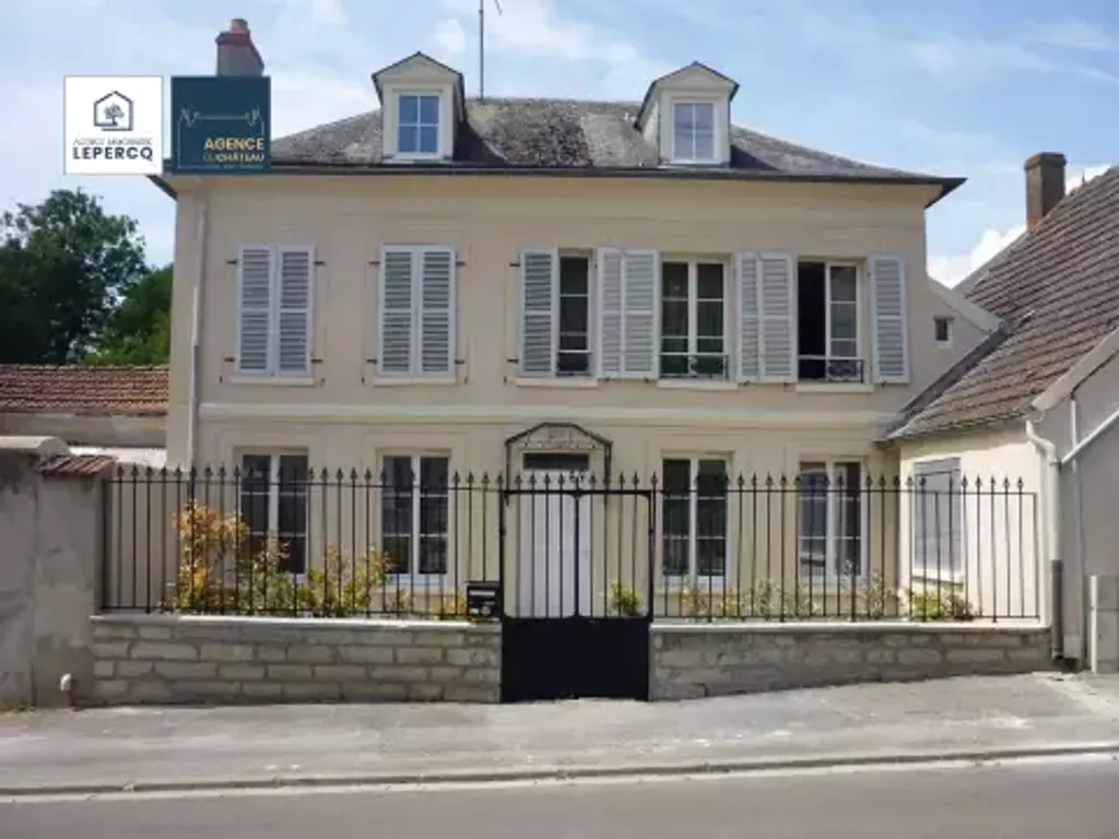 Achat maison à vendre 5 chambres 193 m² - Soissons