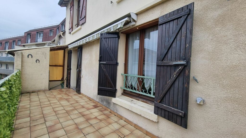 Achat appartement à vendre 2 pièces 60 m² - Thorigny-sur-Marne