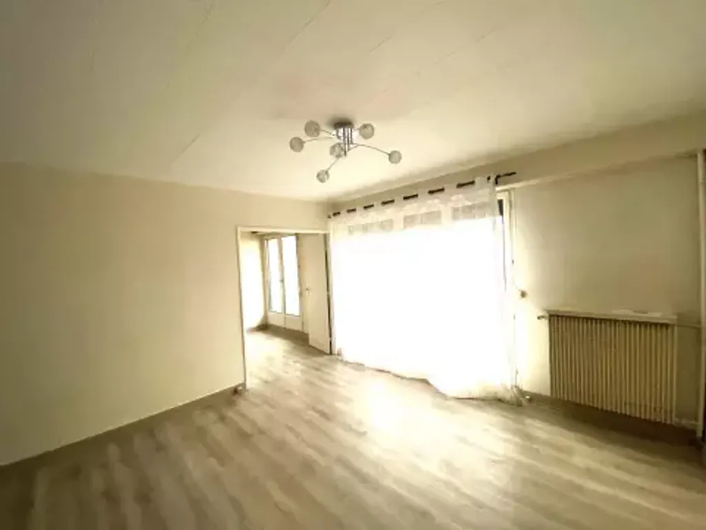 Achat appartement à vendre 4 pièces 73 m² - Épinay-sur-Seine