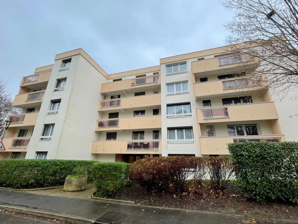 Achat appartement à vendre 4 pièces 86 m² - Vaires-sur-Marne