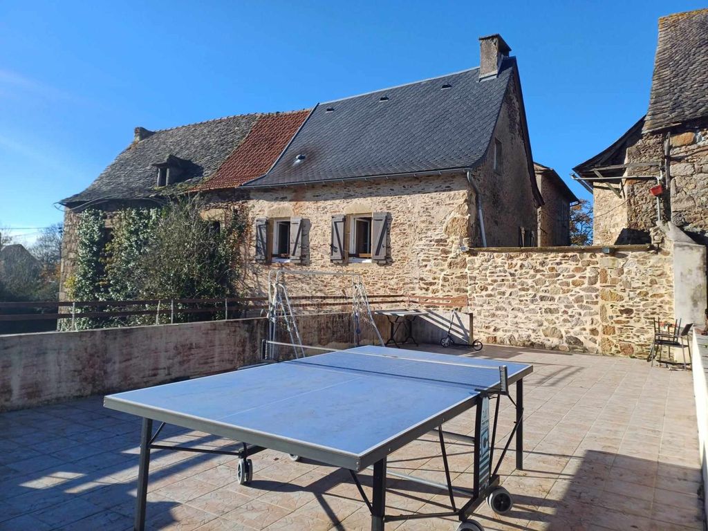 Achat maison à vendre 2 chambres 74 m² - Rignac