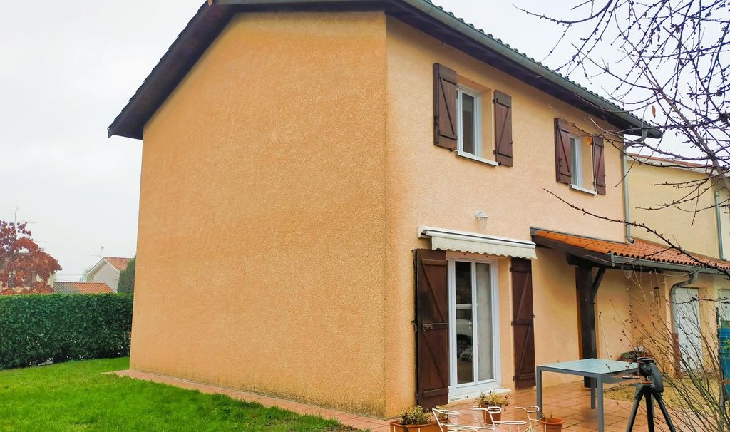Achat maison à vendre 4 chambres 107 m² - Cormoranche-sur-Saône