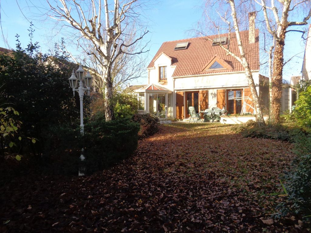 Achat maison à vendre 4 chambres 135 m² - Cergy