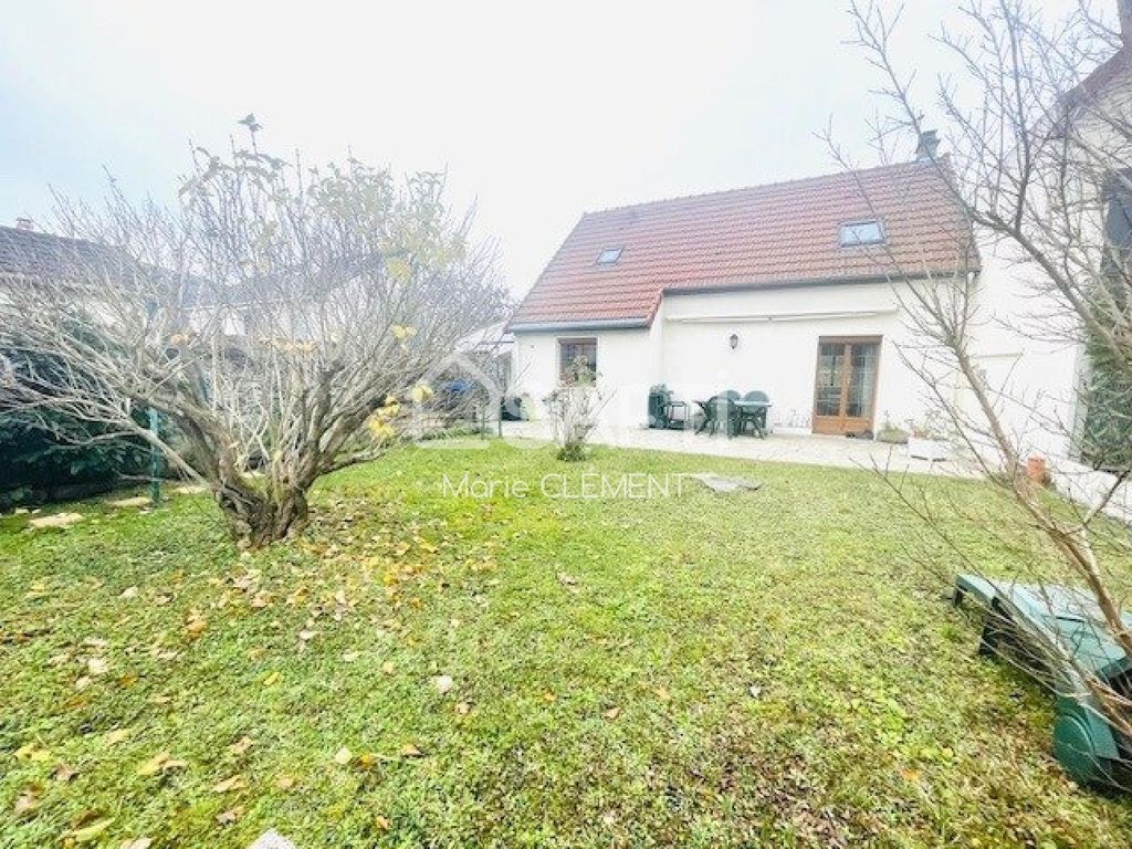 Achat maison à vendre 3 chambres 95 m² - Pontault-Combault