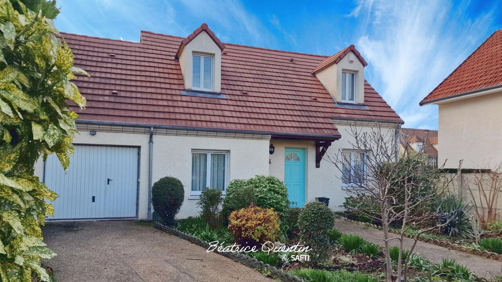 Achat maison à vendre 3 chambres 108 m² - Sainte-Geneviève-des-Bois