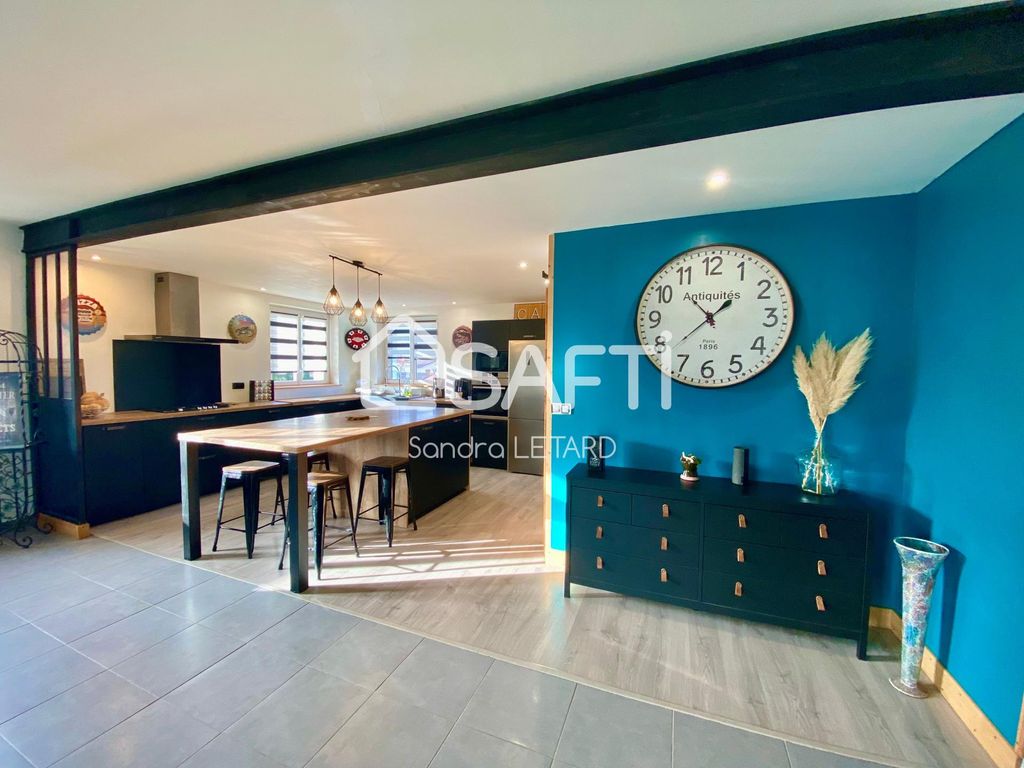 Achat maison à vendre 4 chambres 154 m² - Soyaux