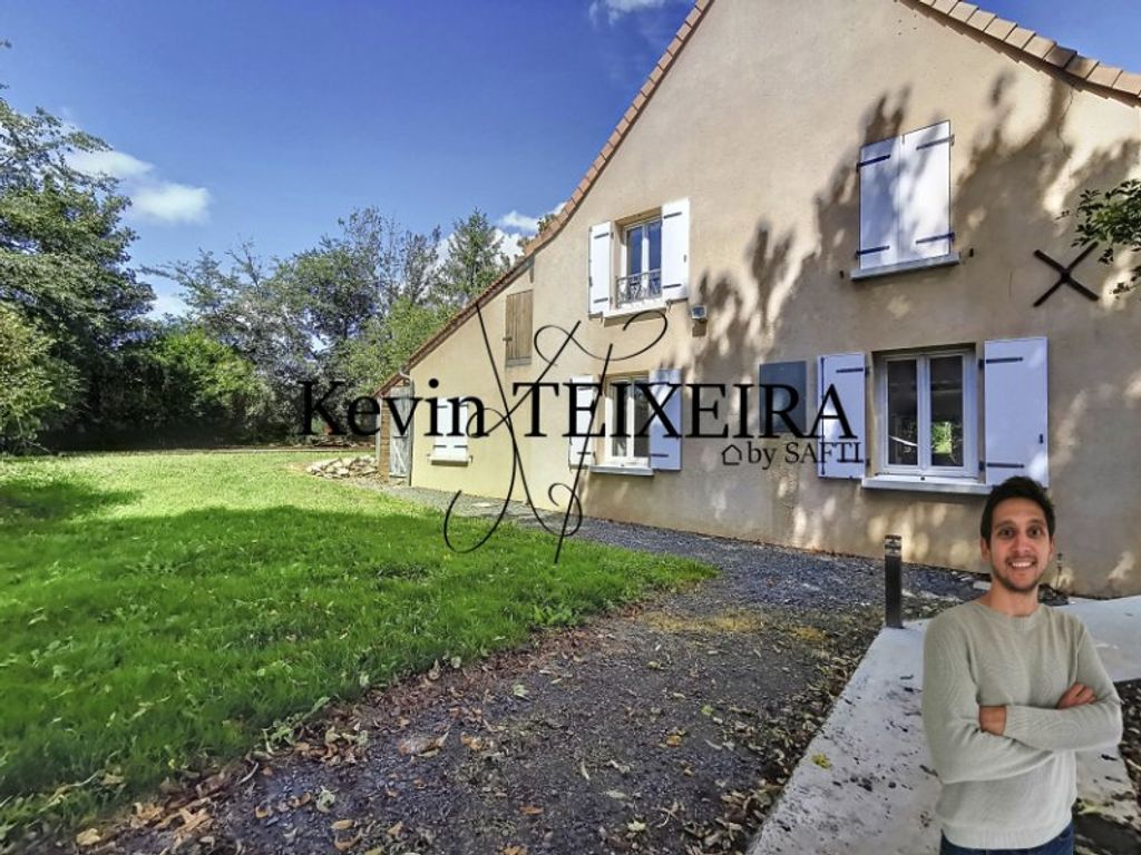 Achat maison à vendre 3 chambres 149 m² - Avoise