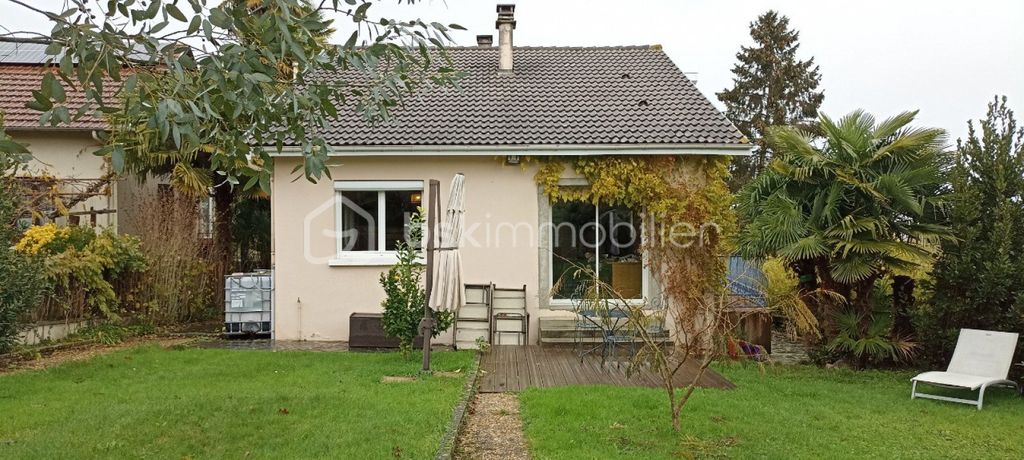 Achat maison à vendre 4 chambres 126 m² - Sarrouilles