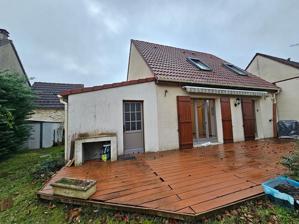Achat maison à vendre 4 chambres 101 m² - Bourges