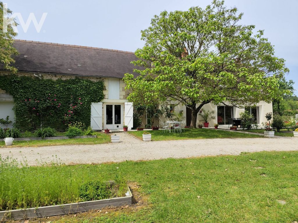 Achat maison à vendre 4 chambres 195 m² - Buxeuil