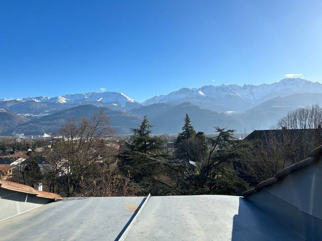 Achat triplex à vendre 5 pièces 114 m² - Bernin