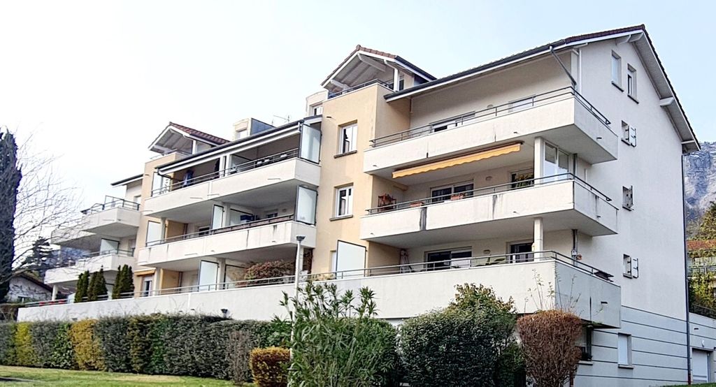 Achat appartement à vendre 4 pièces 89 m² - Saint-Ismier