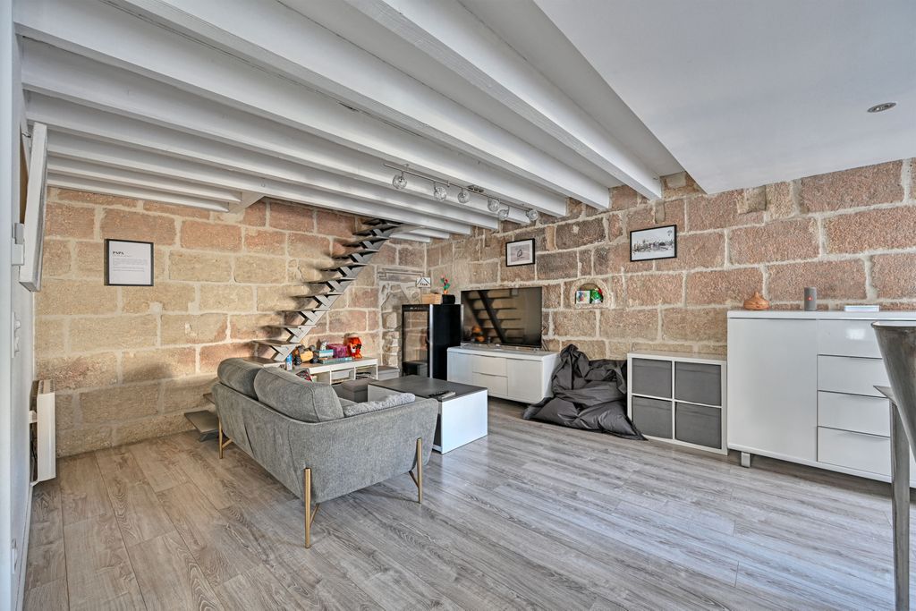 Achat duplex à vendre 3 pièces 73 m² - Gallargues-le-Montueux
