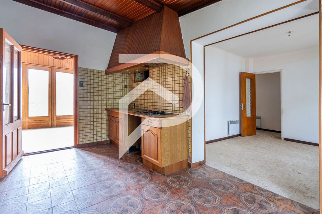 Achat maison à vendre 3 chambres 110 m² - Uzès