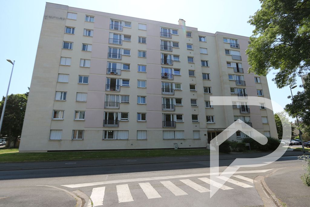 Achat appartement à vendre 2 pièces 63 m² - Compiègne