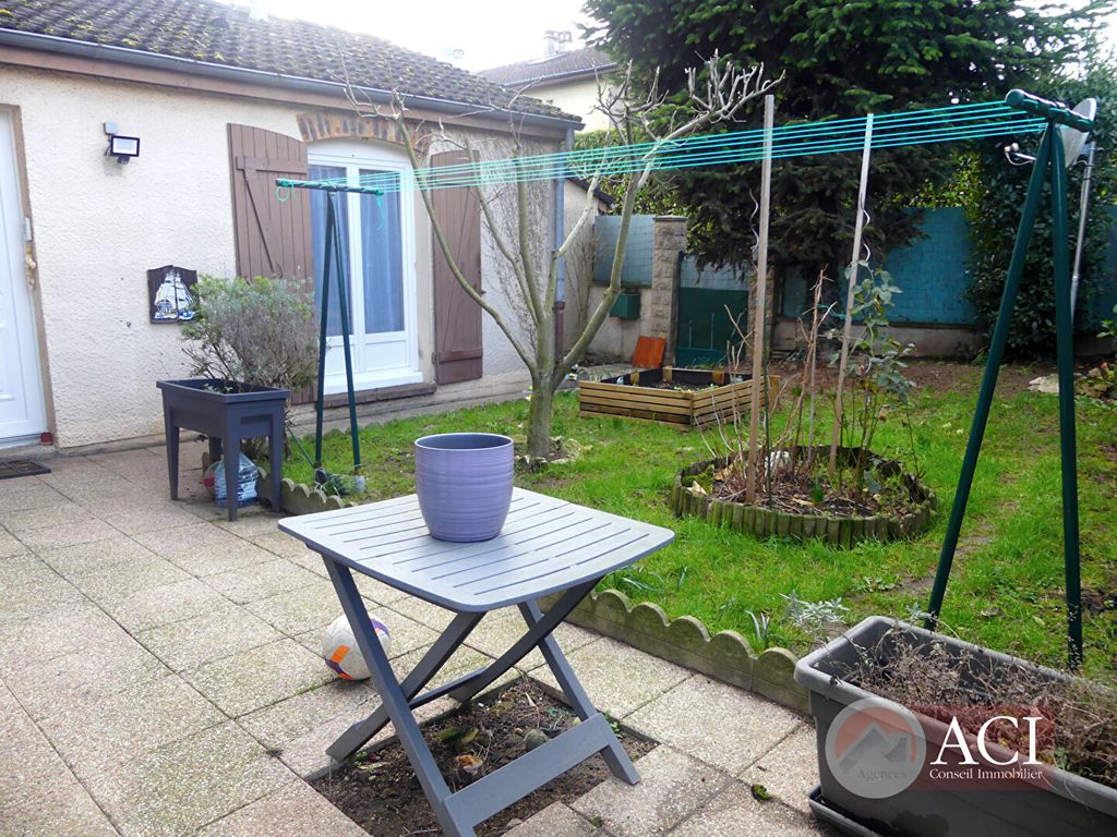 Achat maison à vendre 3 chambres 101 m² - Saint-Brice-sous-Forêt