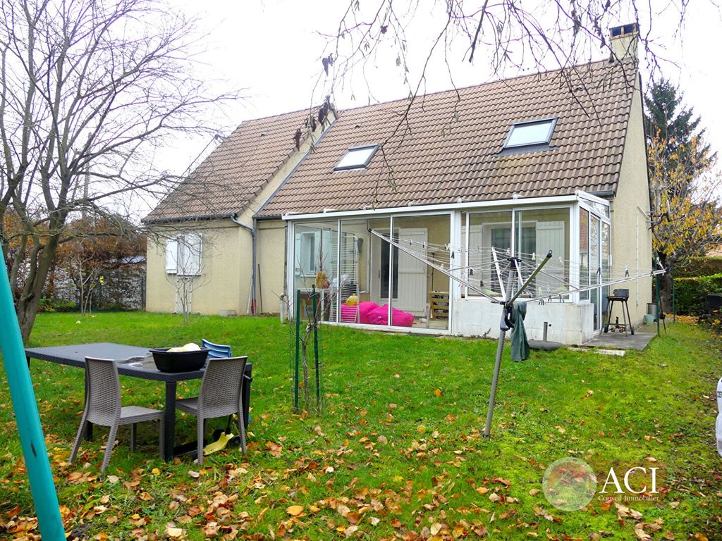 Achat maison à vendre 5 chambres 151 m² - Montmagny