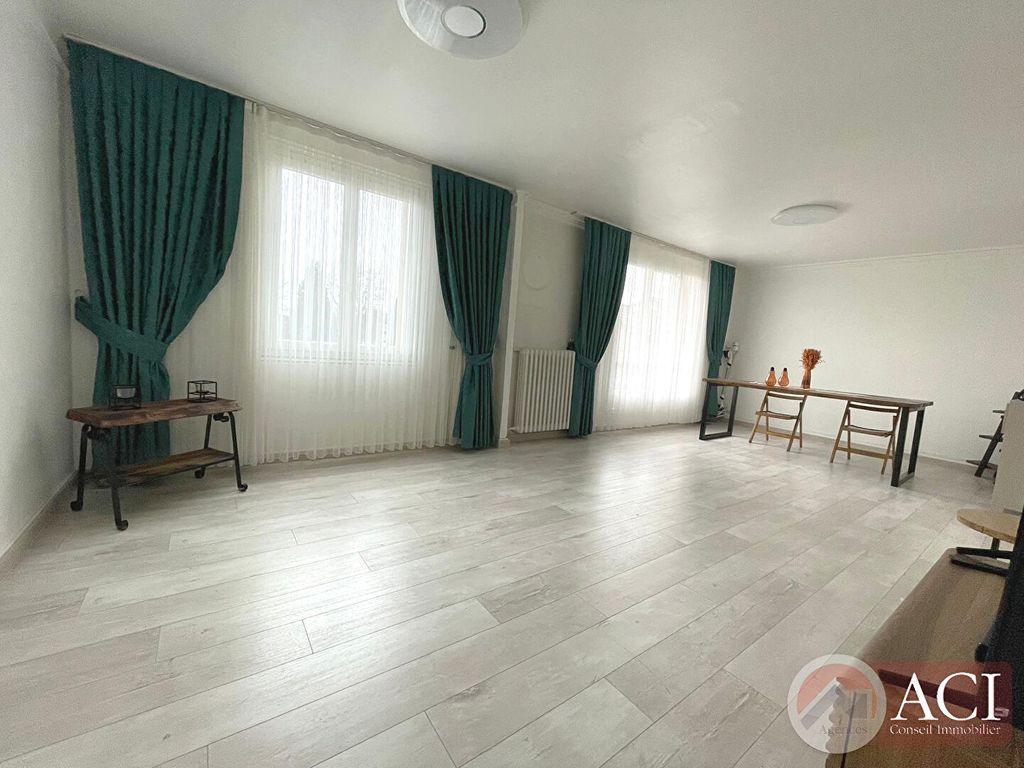 Achat appartement à vendre 4 pièces 75 m² - Villetaneuse
