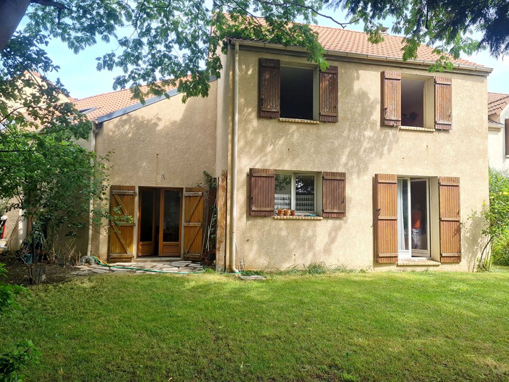 Achat maison à vendre 4 chambres 115 m² - Montmagny