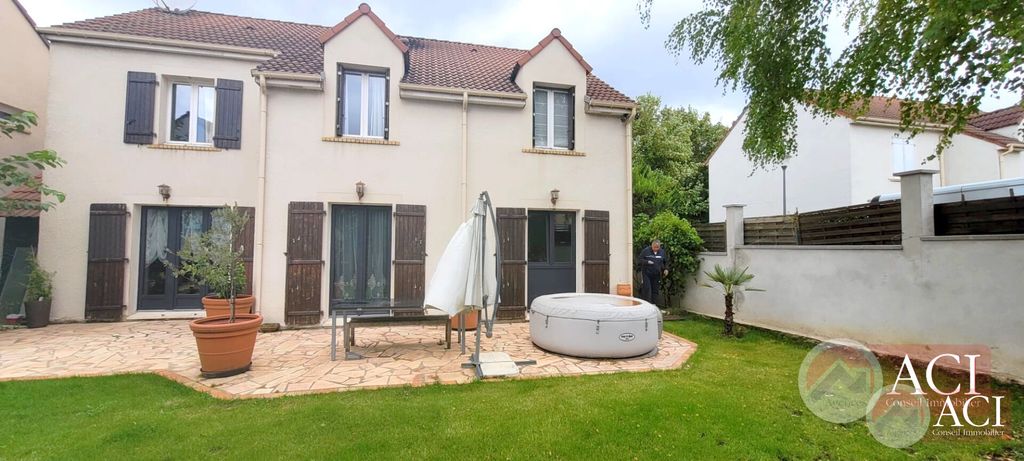 Achat maison à vendre 5 chambres 150 m² - Montmagny