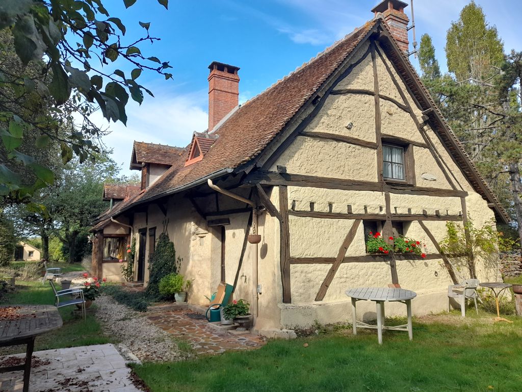 Achat maison à vendre 2 chambres 142 m² - Beaulieu-sur-Loire