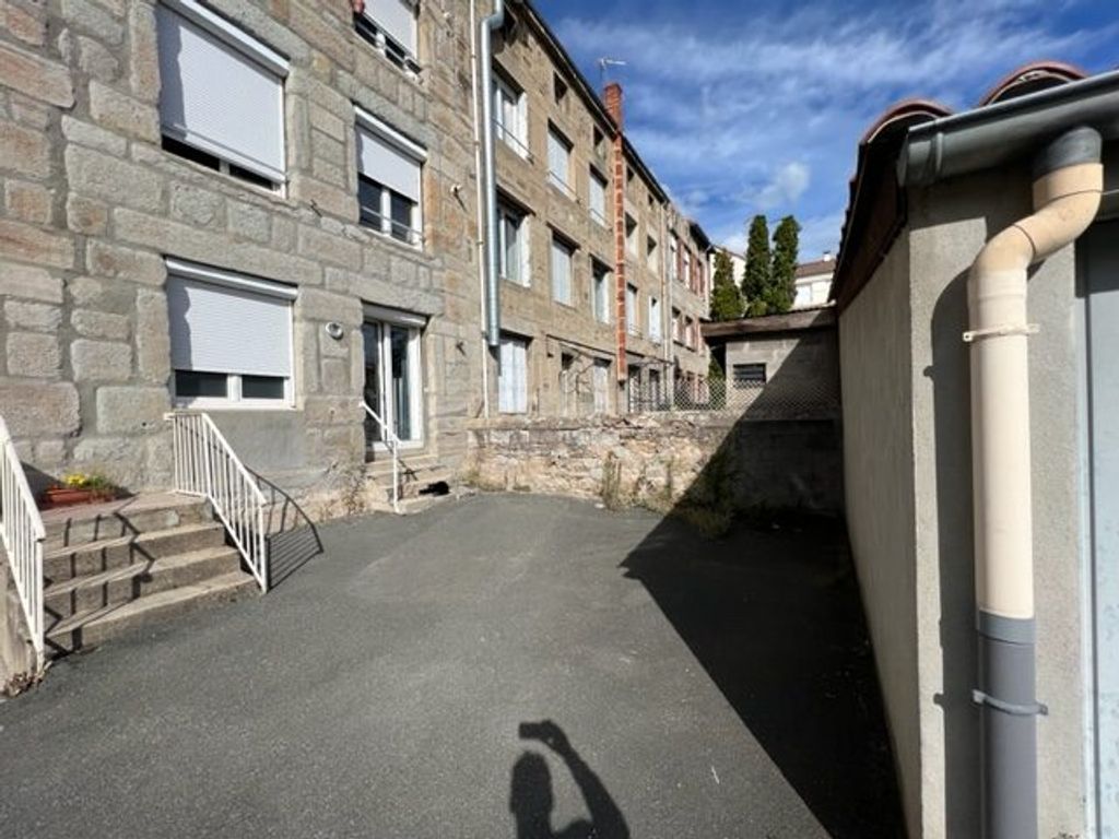 Achat appartement à vendre 3 pièces 61 m² - Saint-Genest-Lerpt