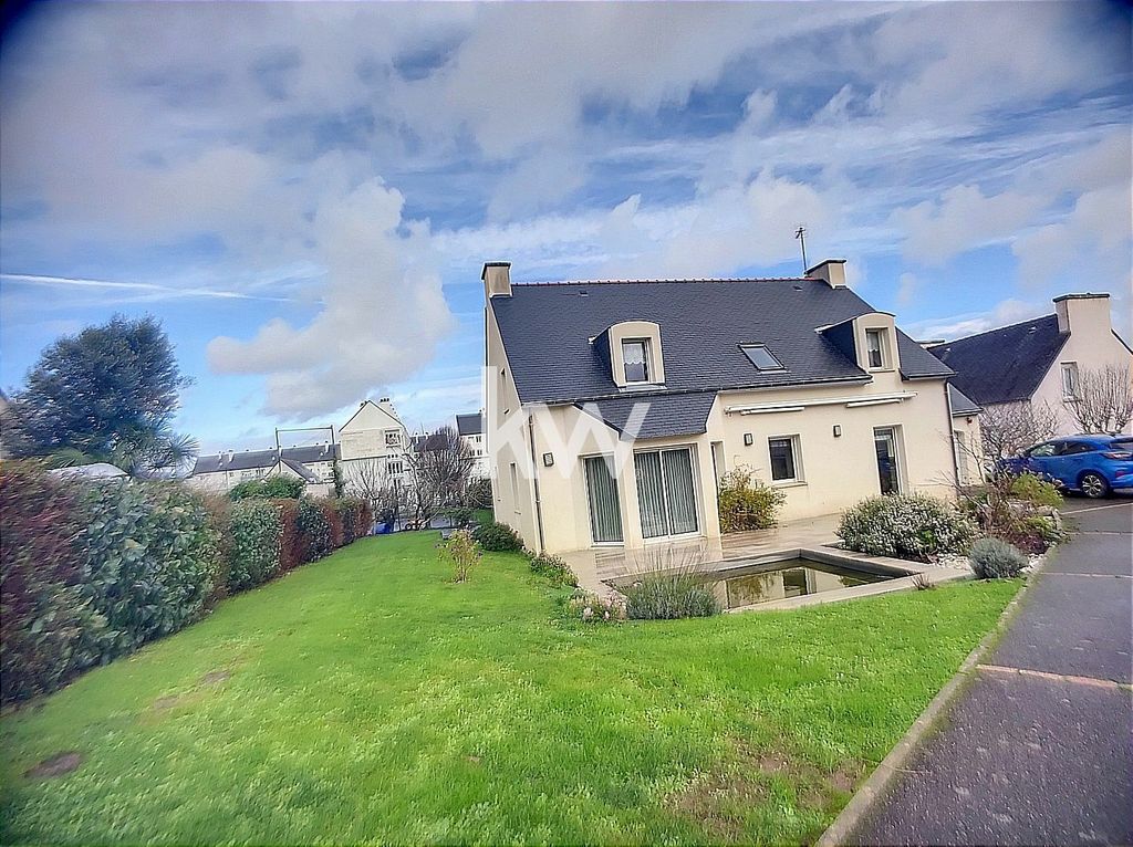 Achat maison à vendre 4 chambres 145 m² - Douarnenez