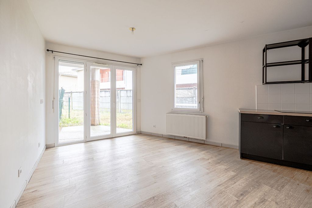 Achat appartement à vendre 2 pièces 42 m² - Villenave-d'Ornon