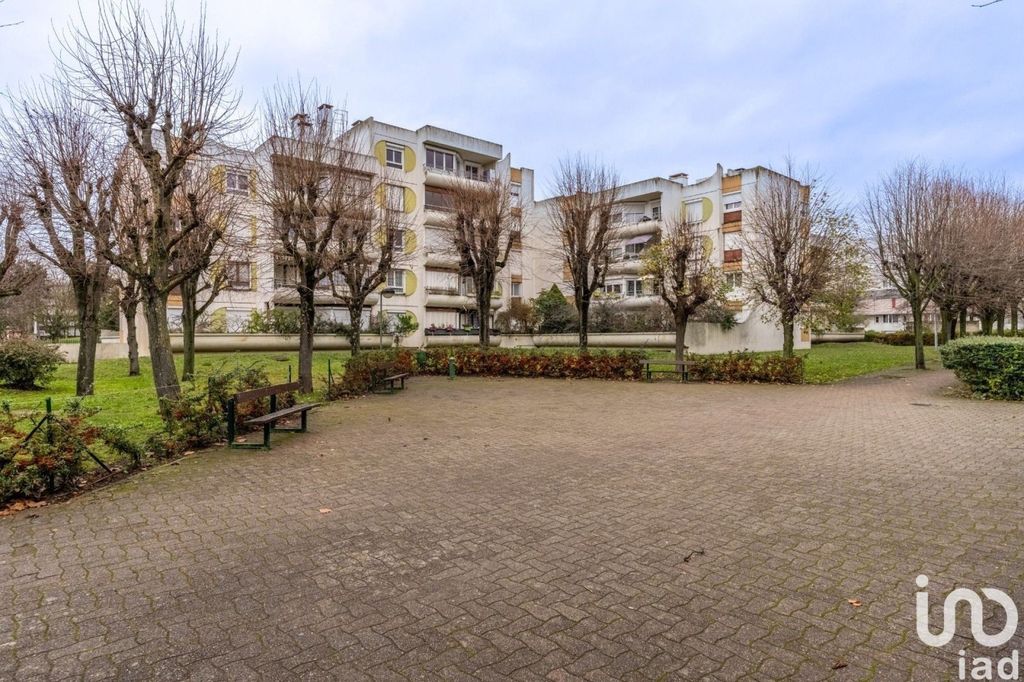 Achat appartement à vendre 4 pièces 87 m² - Sartrouville