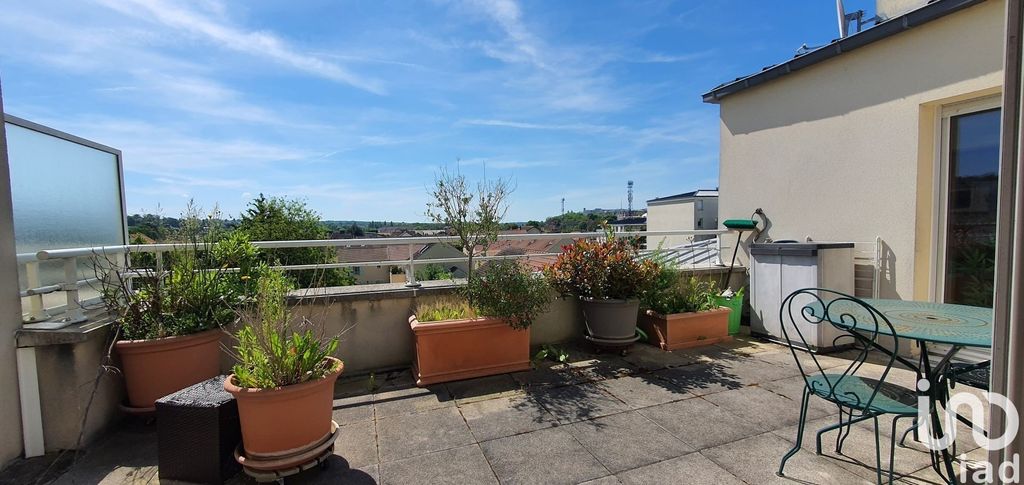 Achat appartement à vendre 4 pièces 91 m² - Corbeil-Essonnes