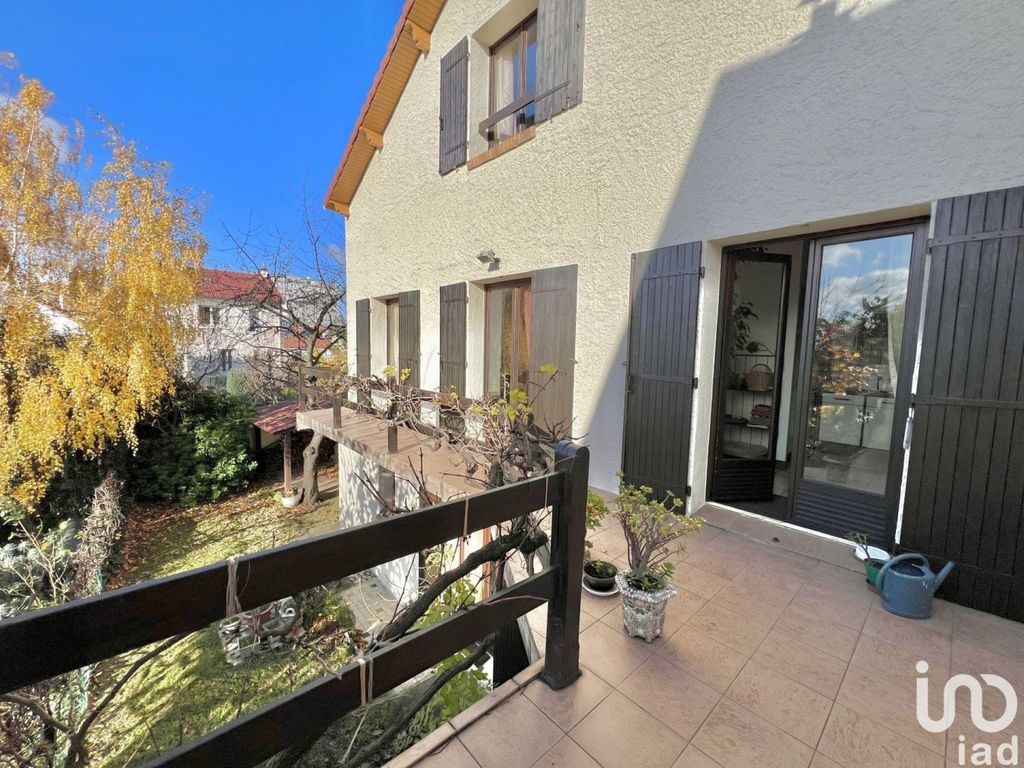 Achat maison à vendre 4 chambres 161 m² - L'Haÿ-les-Roses