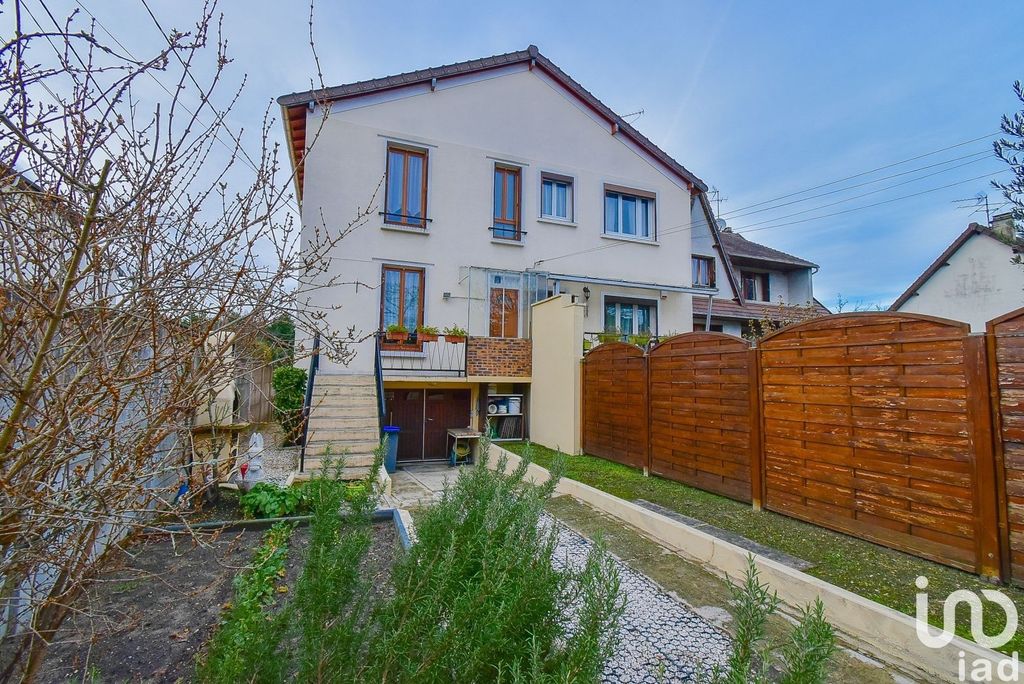 Achat maison à vendre 2 chambres 64 m² - Livry-Gargan