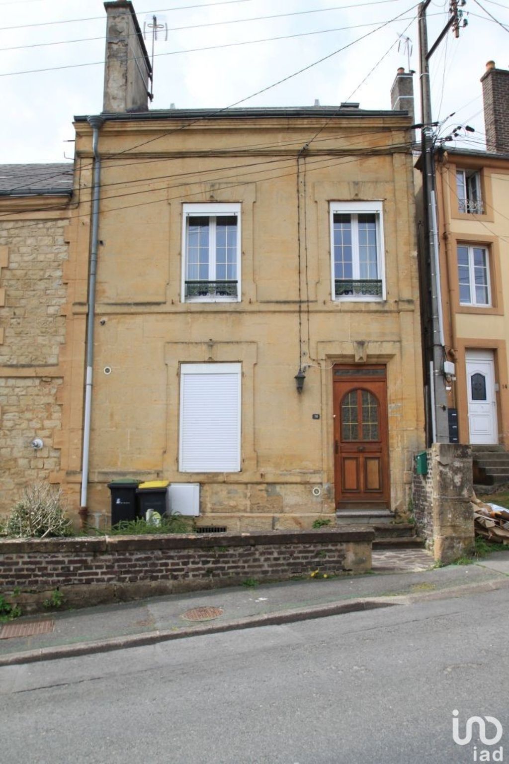 Achat maison à vendre 2 chambres 102 m² - Vivier-au-Court