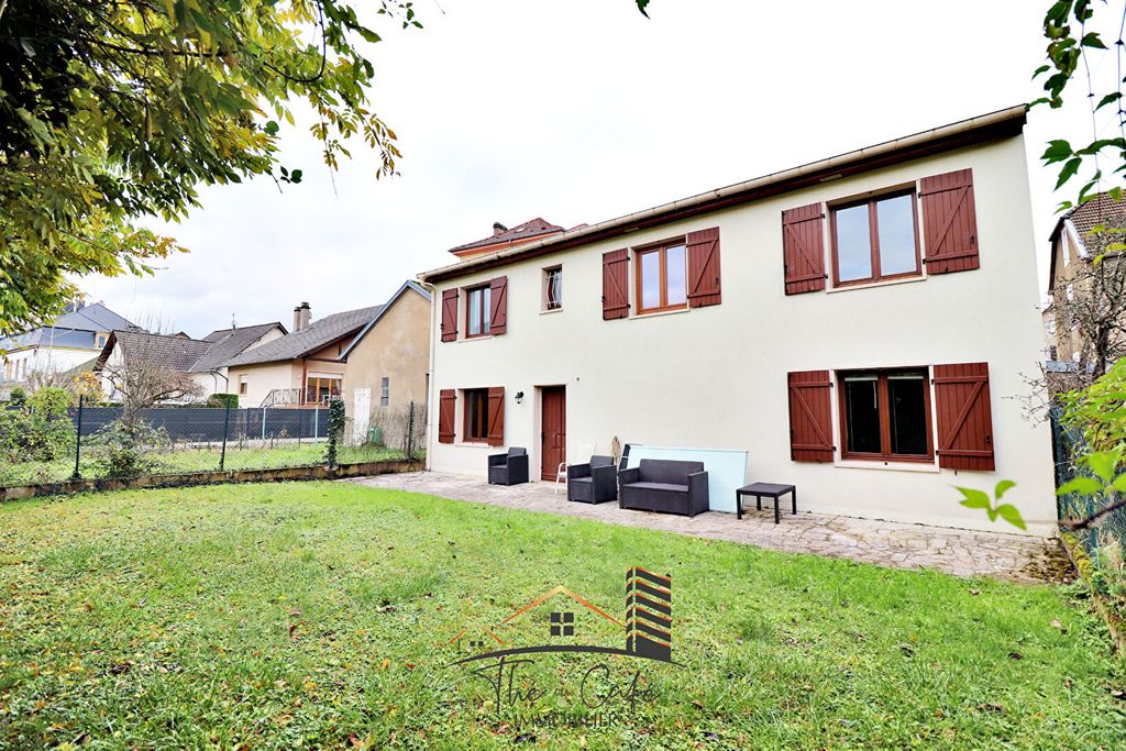 Achat maison à vendre 5 chambres 155 m² - Thionville