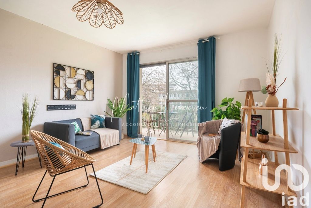 Achat appartement à vendre 2 pièces 57 m² - Grenoble
