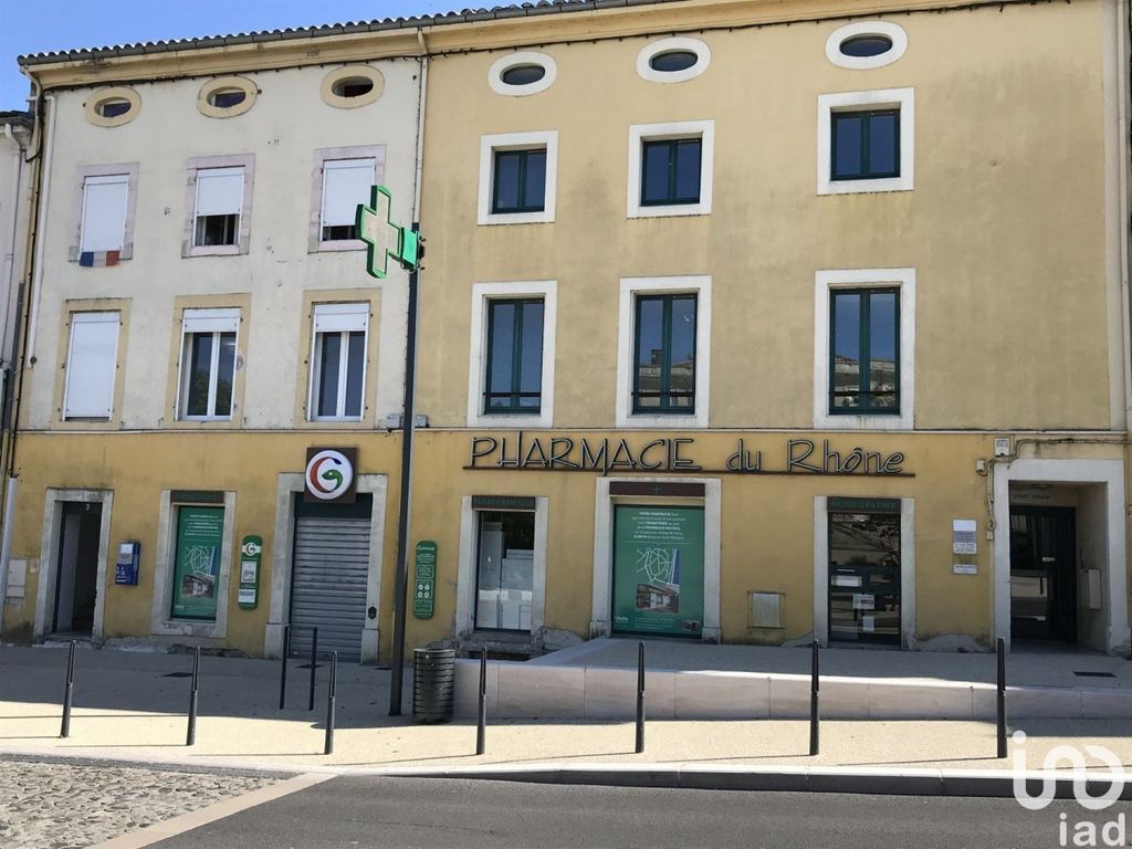 Achat appartement à vendre 4 pièces 180 m² - Bourg-Saint-Andéol