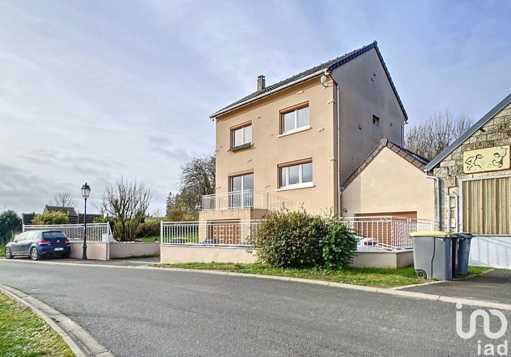 Achat maison à vendre 4 chambres 141 m² - La Ferté-Milon