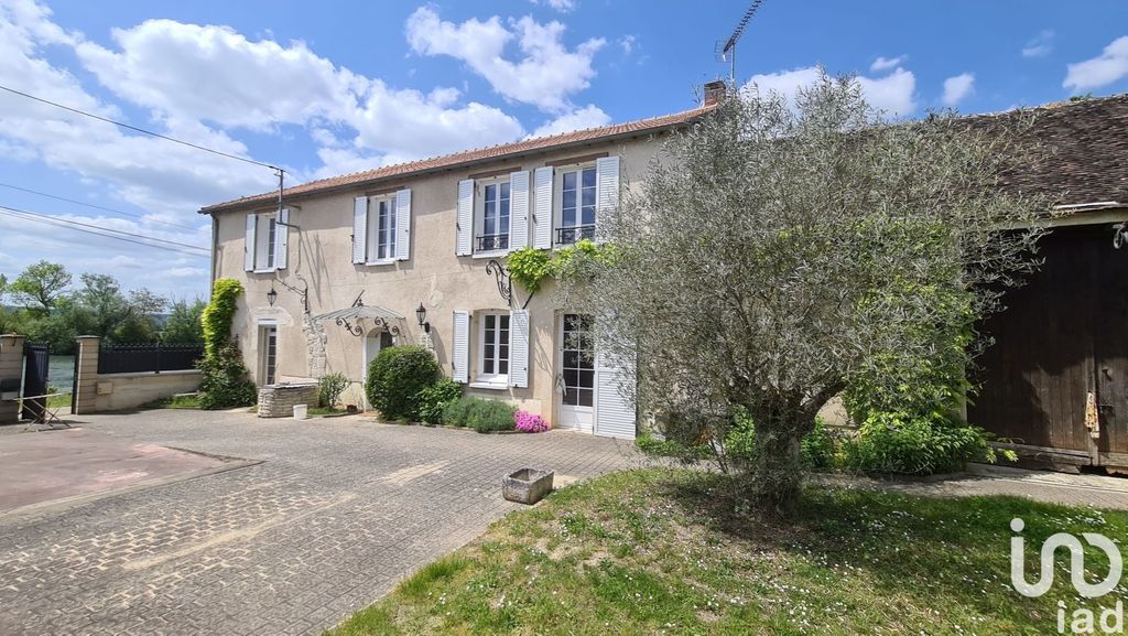 Achat maison à vendre 4 chambres 204 m² - Sens