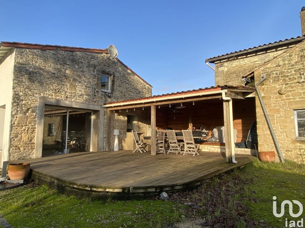 Achat maison à vendre 3 chambres 175 m² - Niort