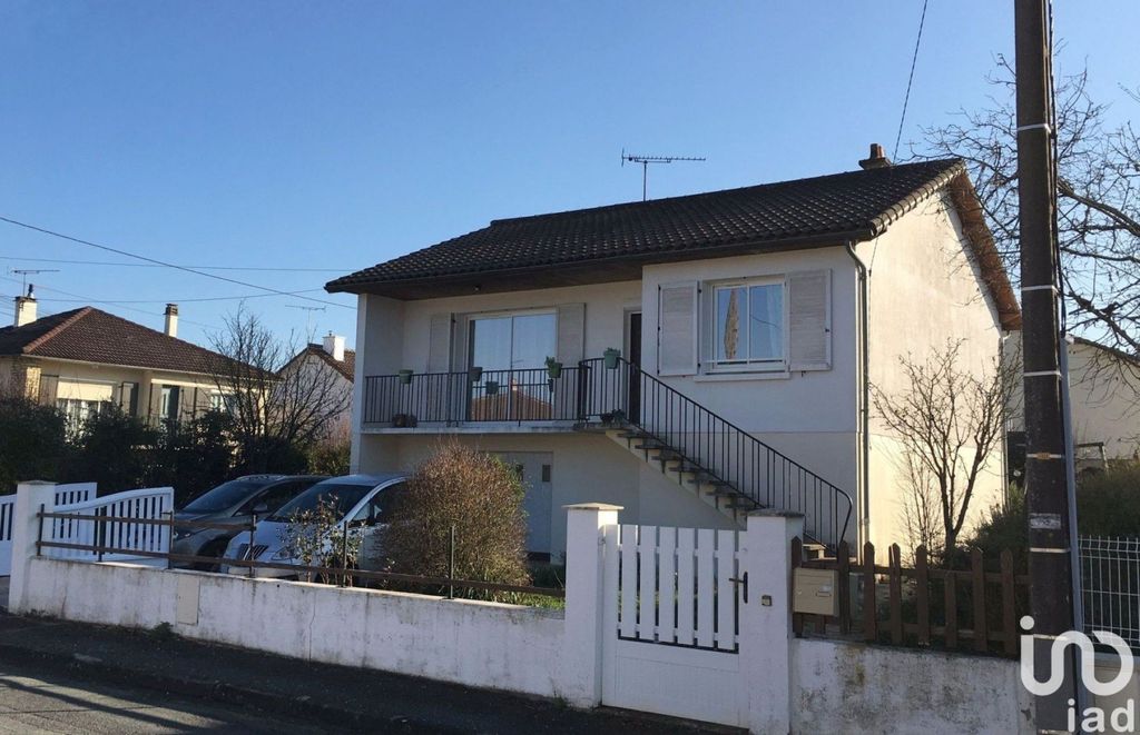 Achat maison à vendre 3 chambres 83 m² - Saint-Benoît