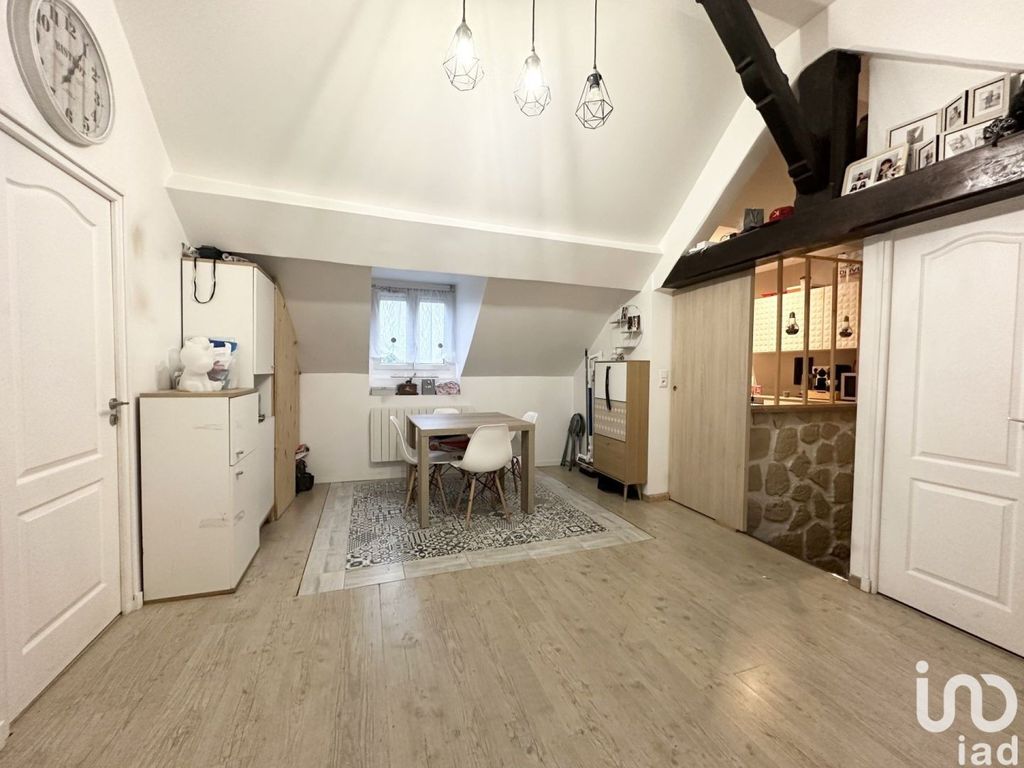 Achat appartement à vendre 3 pièces 41 m² - La Queue-en-Brie