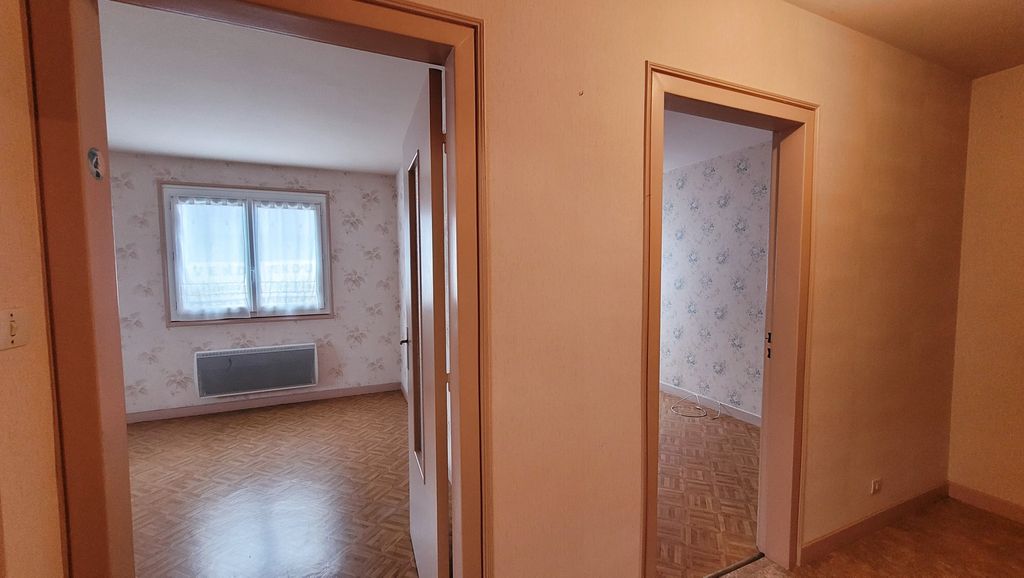 Achat appartement à vendre 2 pièces 50 m² - Courpière