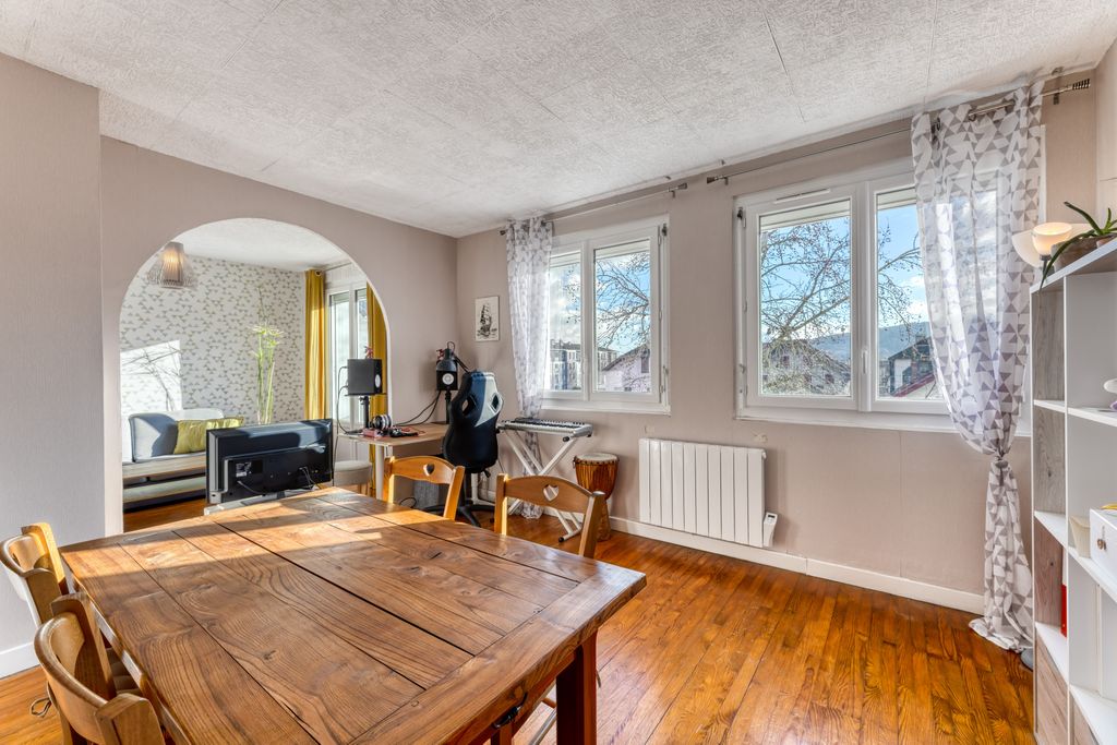 Achat appartement à vendre 3 pièces 51 m² - Annecy