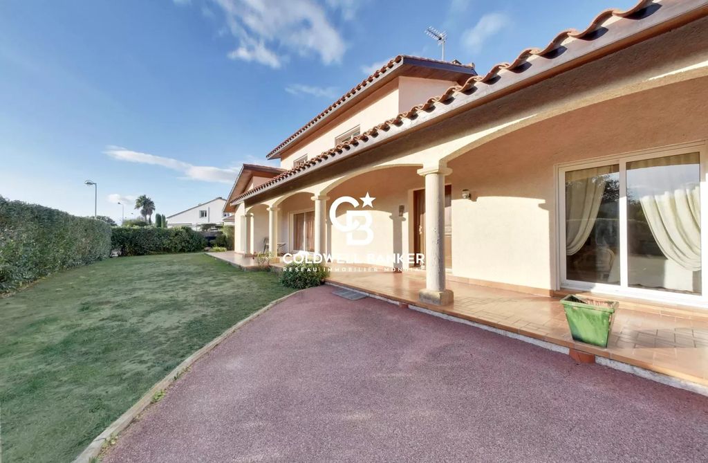 Achat maison à vendre 3 chambres 143 m² - Canet-en-Roussillon