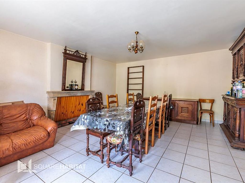 Achat maison à vendre 4 chambres 134 m² - Saint-Étienne-du-Bois